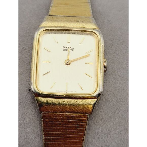 Seiko Watch Women Gold Tone Square Dial New Battery 1400-5090 JAPAN Vtg